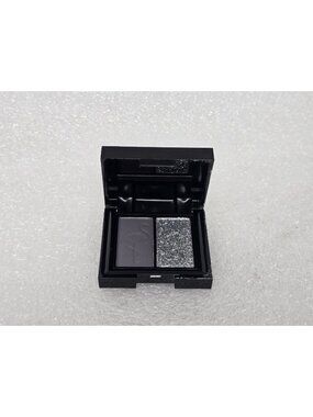 Shaina B. Miami Pressed Pigment Duo Venetian Gray & Queen Of Diamonds Eyeshadow